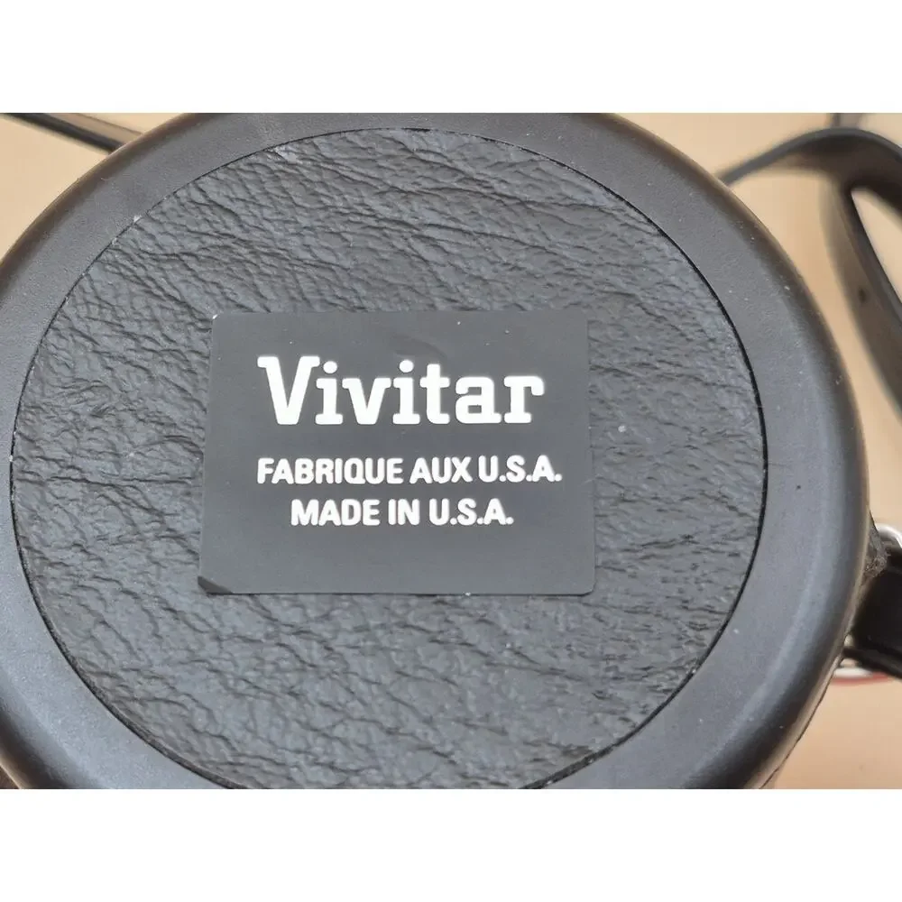 Vintage Vivitar 28mm Wide Angle Lens w/Case Shoulder Strap